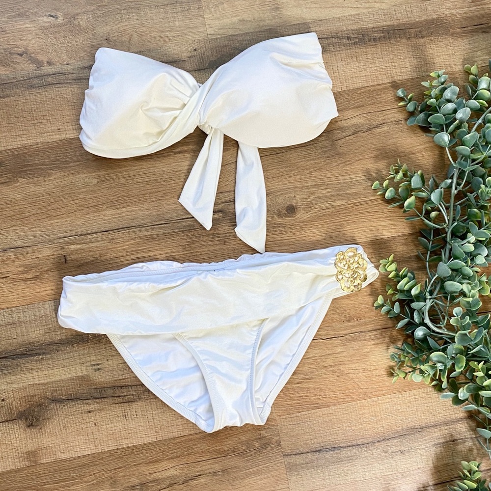 Vitamin A Twisted Bikini Top